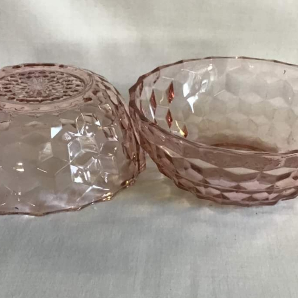 Pink depression glass bowls